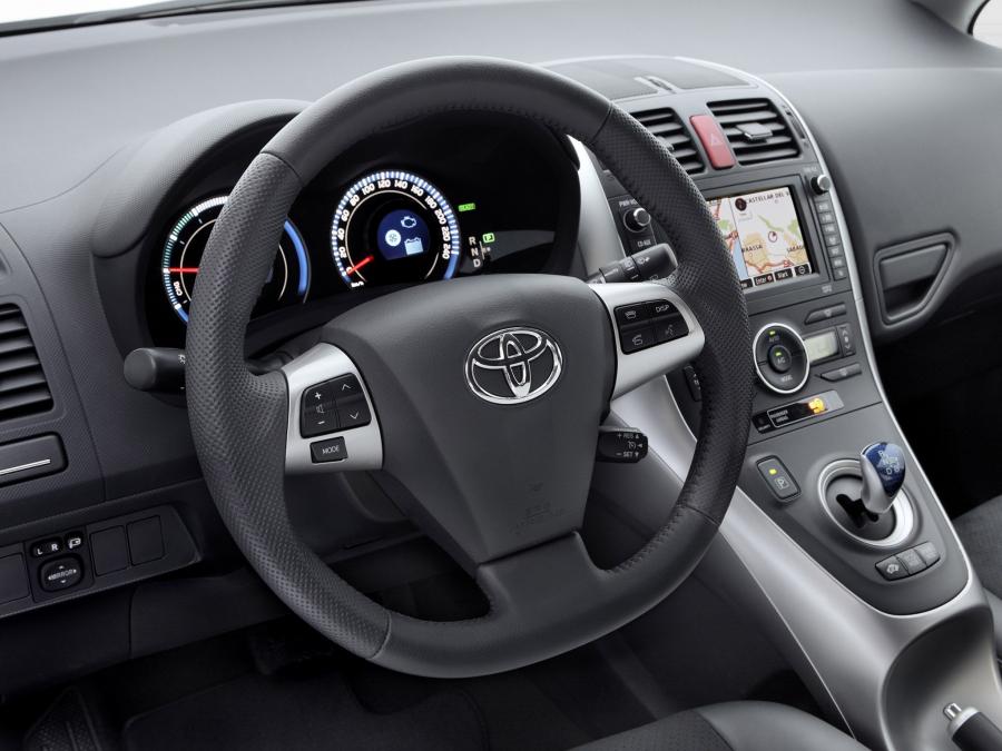  Toyota Auris HSD 2010 года  (фото 108 из 111)